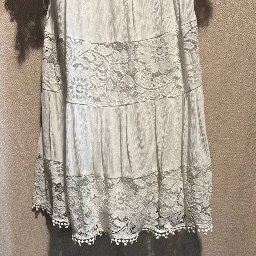 Robbie Bee Off-Shoulder Lace Midi Dress